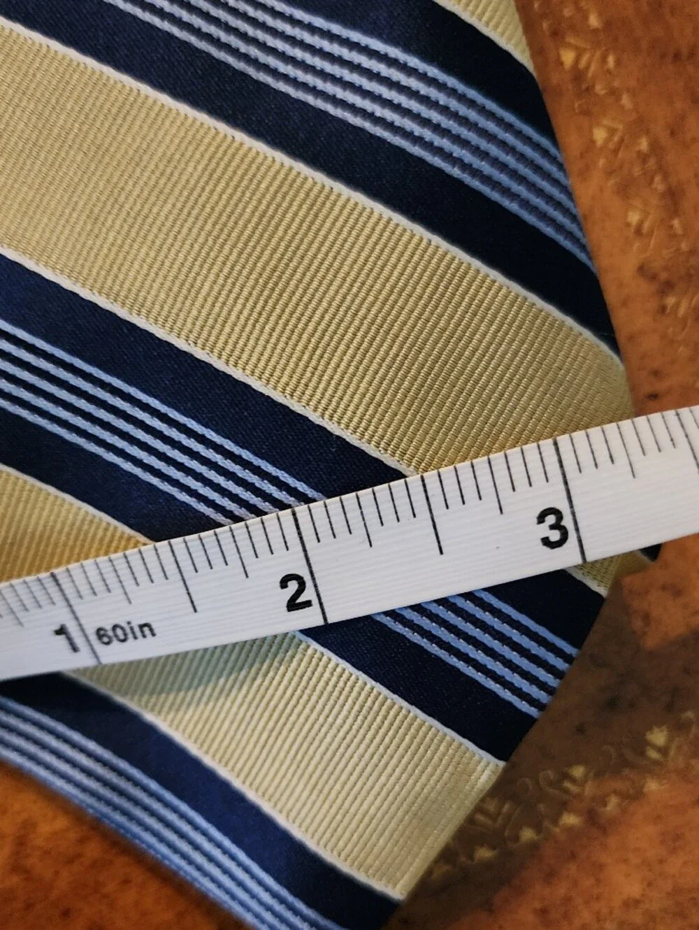 3pc Men’s 100% Silk Tie Lot Arrow USA Castleton Roundtree & Yorke Paisley Stripe